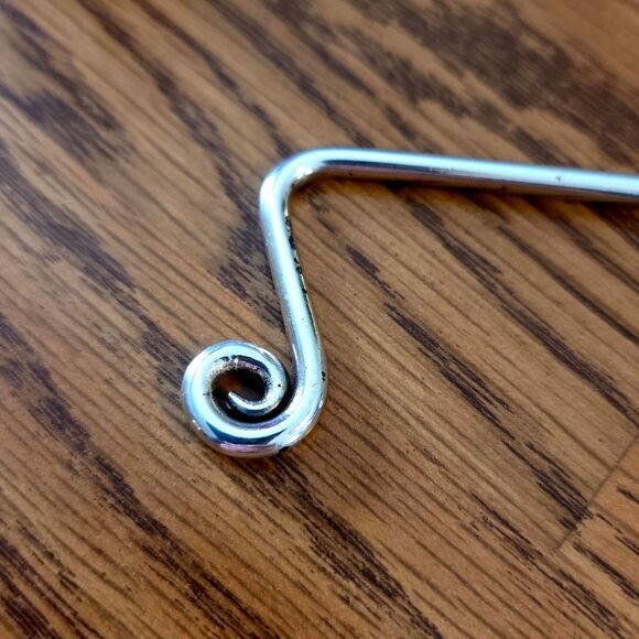 BRIGHTON "Contempo Heart" Silver And Crystal Handbag Table Hook EVERYDAY CHIC! - Picture 3 of 9